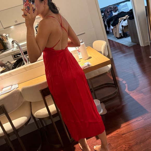 BARDOT Red statin style dress - Picture 3 of 4